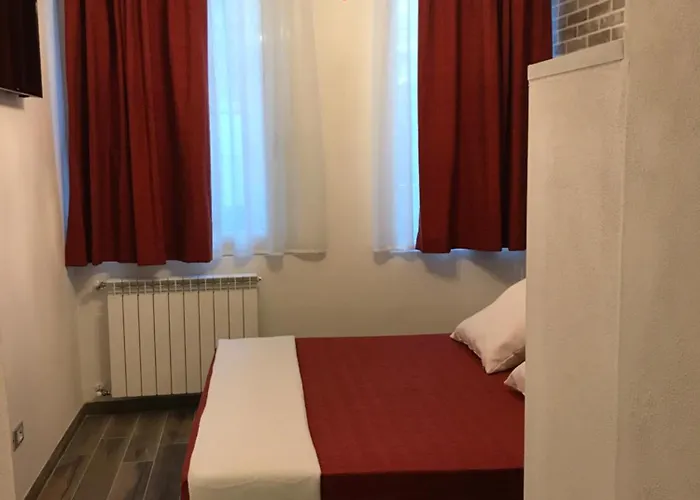 Magloinnfiera לינה וארוחת בוקר בולוניה